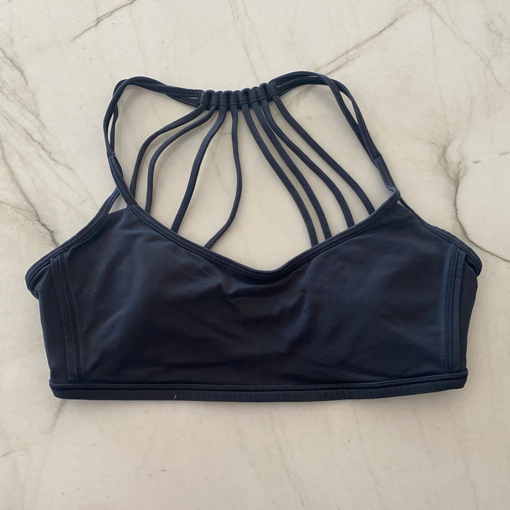 Women’s Lululemon Black Sports Bra Size 8